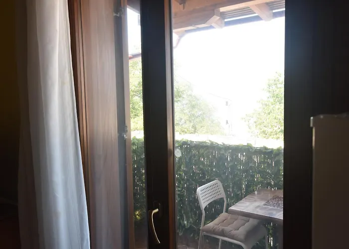 Menis * オウランオウポリ