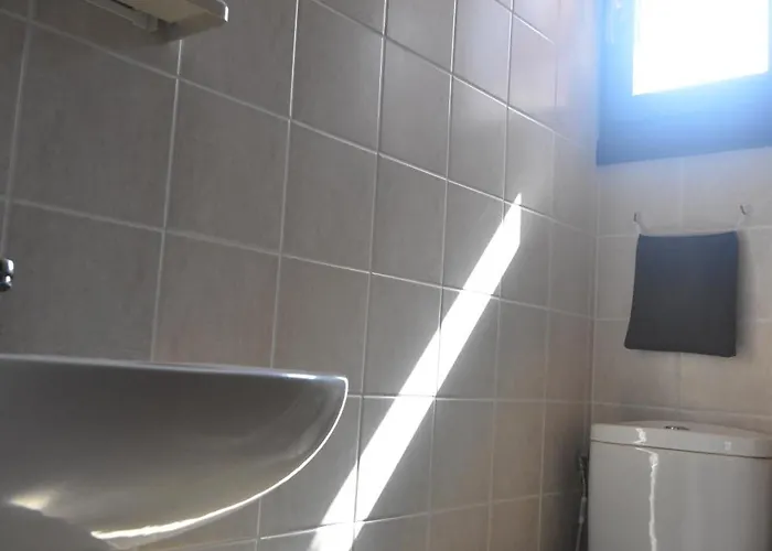 Menis * オウランオウポリ