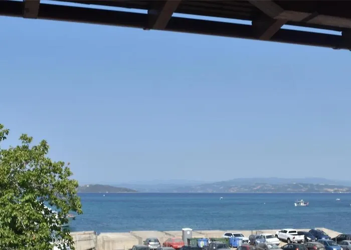 Menis * オウランオウポリ