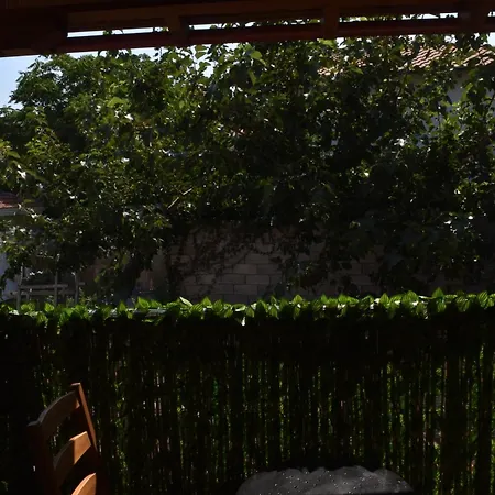 Apartament Menis
